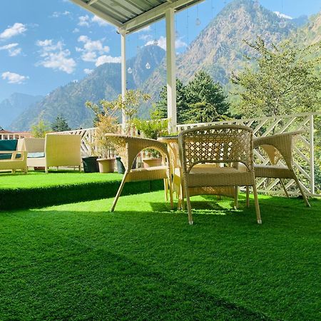 Royal Castle Hotel Kasol Luaran gambar