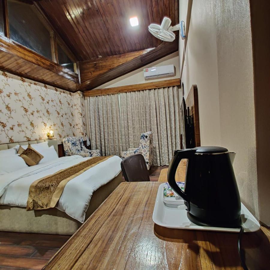 Royal Castle Hotel Kasol Luaran gambar