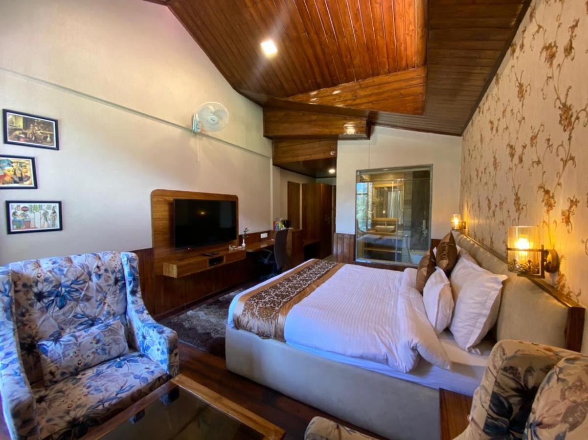 Royal Castle Hotel Kasol Luaran gambar