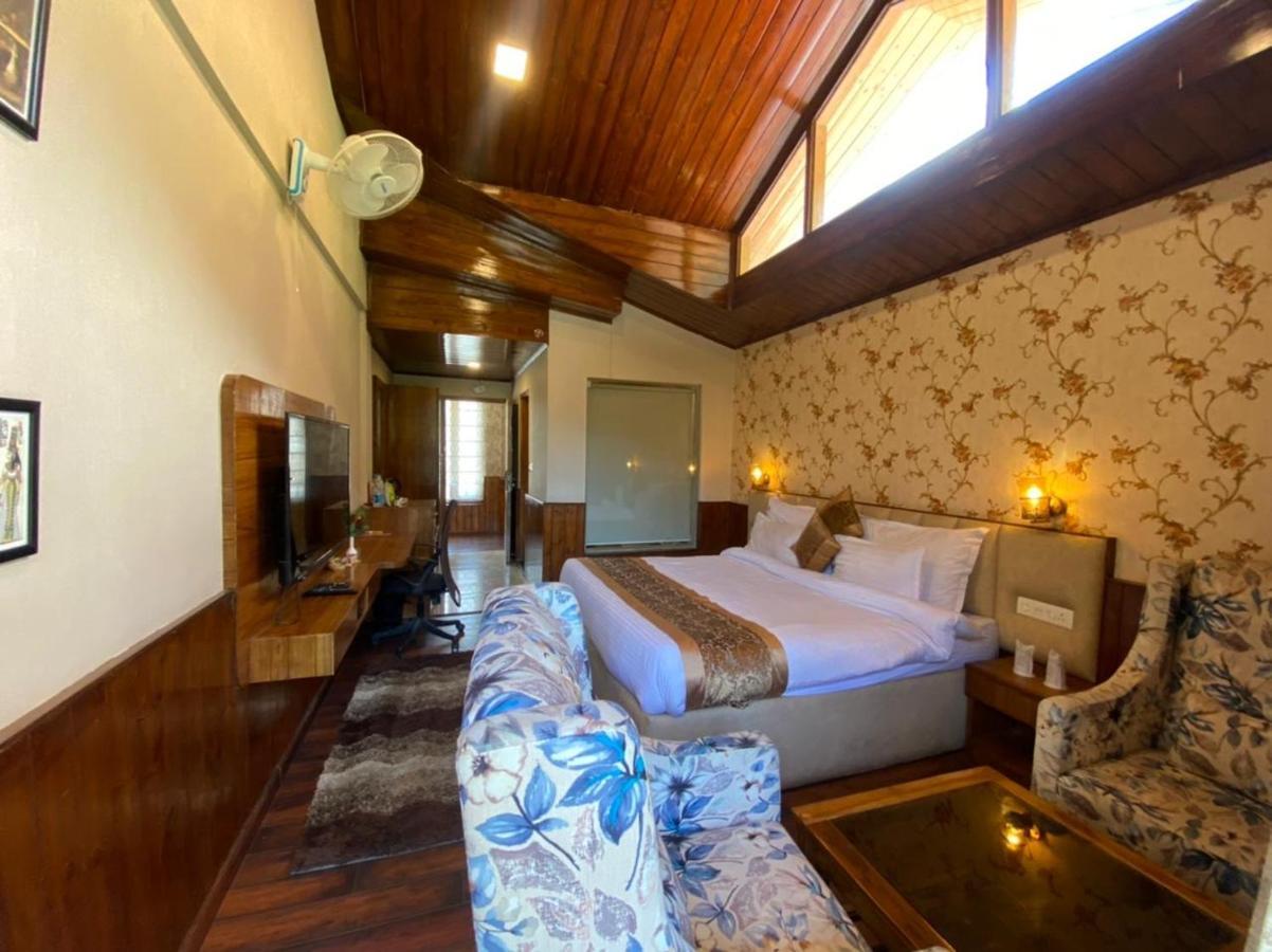 Royal Castle Hotel Kasol Luaran gambar