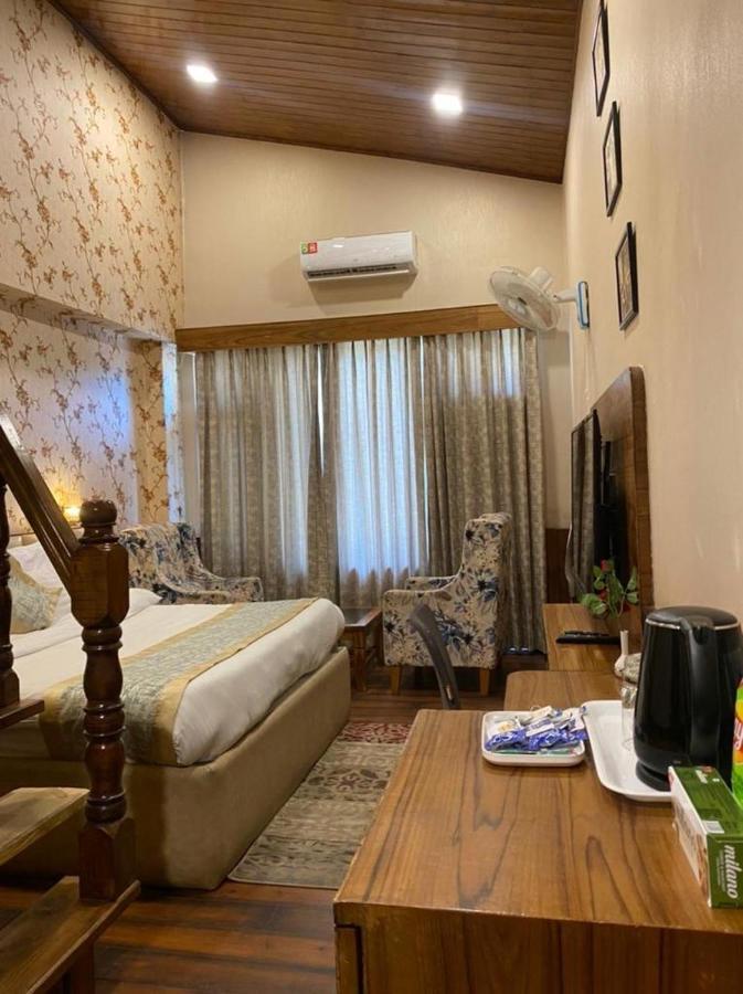 Royal Castle Hotel Kasol Luaran gambar
