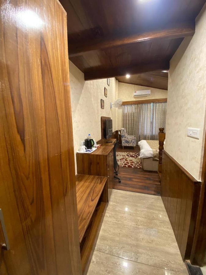 Royal Castle Hotel Kasol Luaran gambar